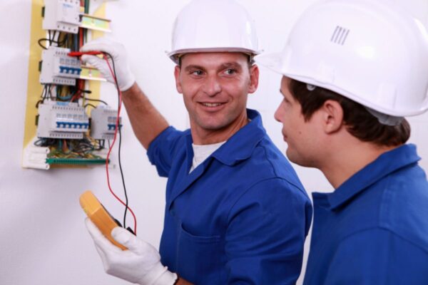 4 Hour Electrician Renewal